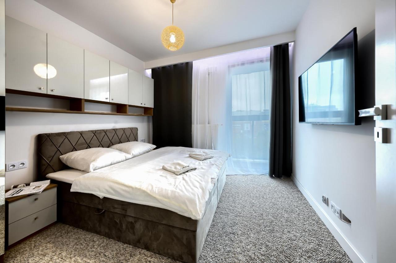 Wola Luxury Stay Warschau Buitenkant foto