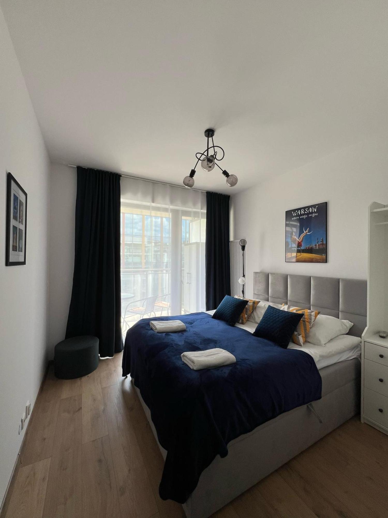 Wola Luxury Stay Warschau Buitenkant foto